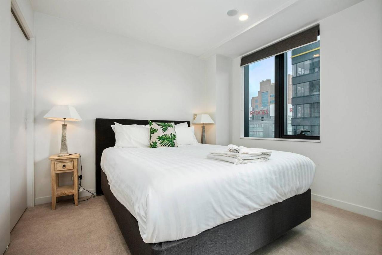 Sky Tower On Your Doorstep! Modern Two Bedroom Auckland Exterior photo