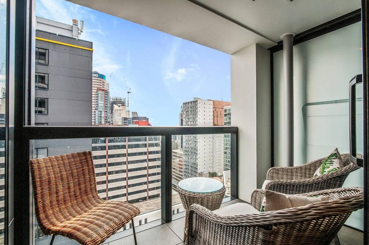 Sky Tower On Your Doorstep! Modern Two Bedroom Auckland Exterior photo