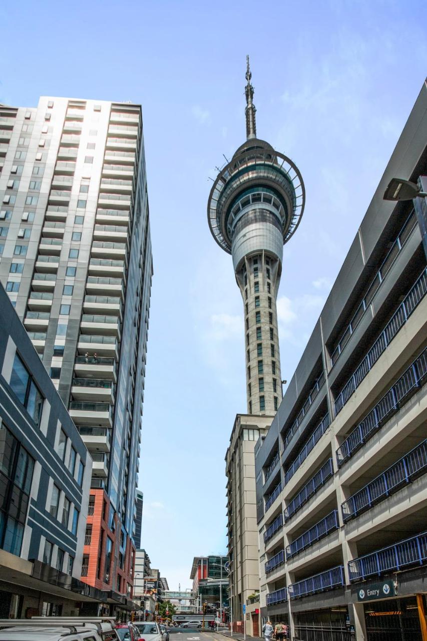 Sky Tower On Your Doorstep! Modern Two Bedroom Auckland Exterior photo